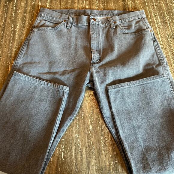 Men’s Wrangler Wide Leg Bootcut Grey Denim Jeans, 36W x 32L (Actual 35W x 27L) - Picture 1 of 12